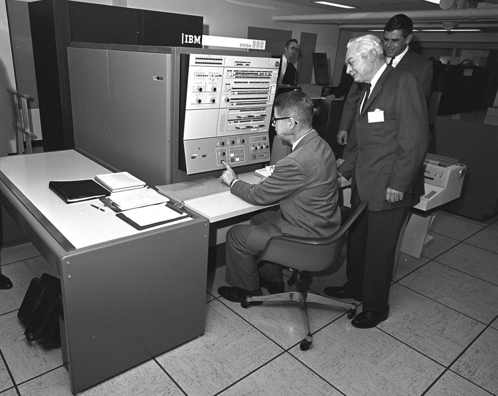 1280px-IBM_System_360_at_USDA.jpg